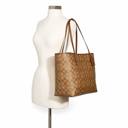 City Tote Bag In Signature Canvas