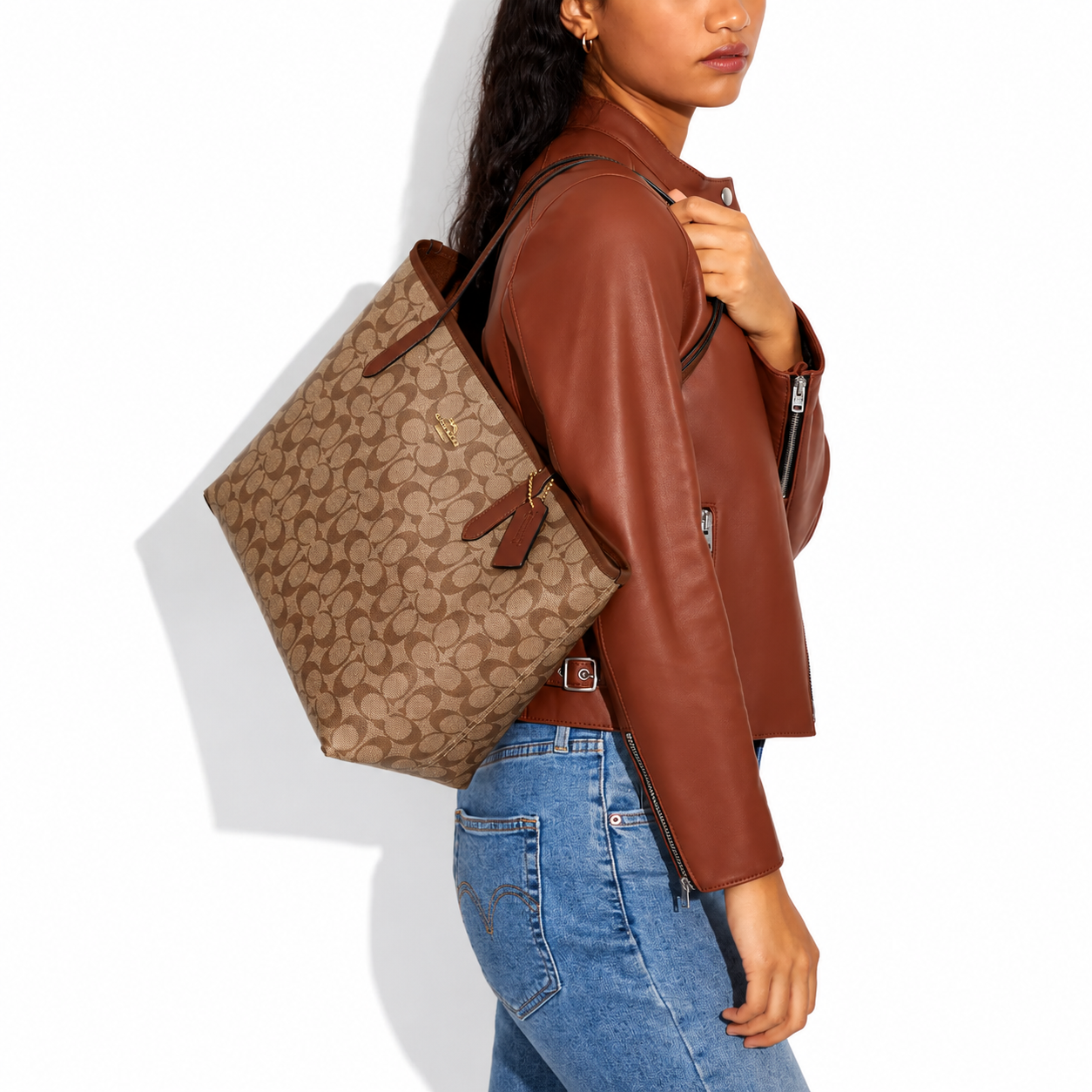 City Tote Bag In Signature Canvas