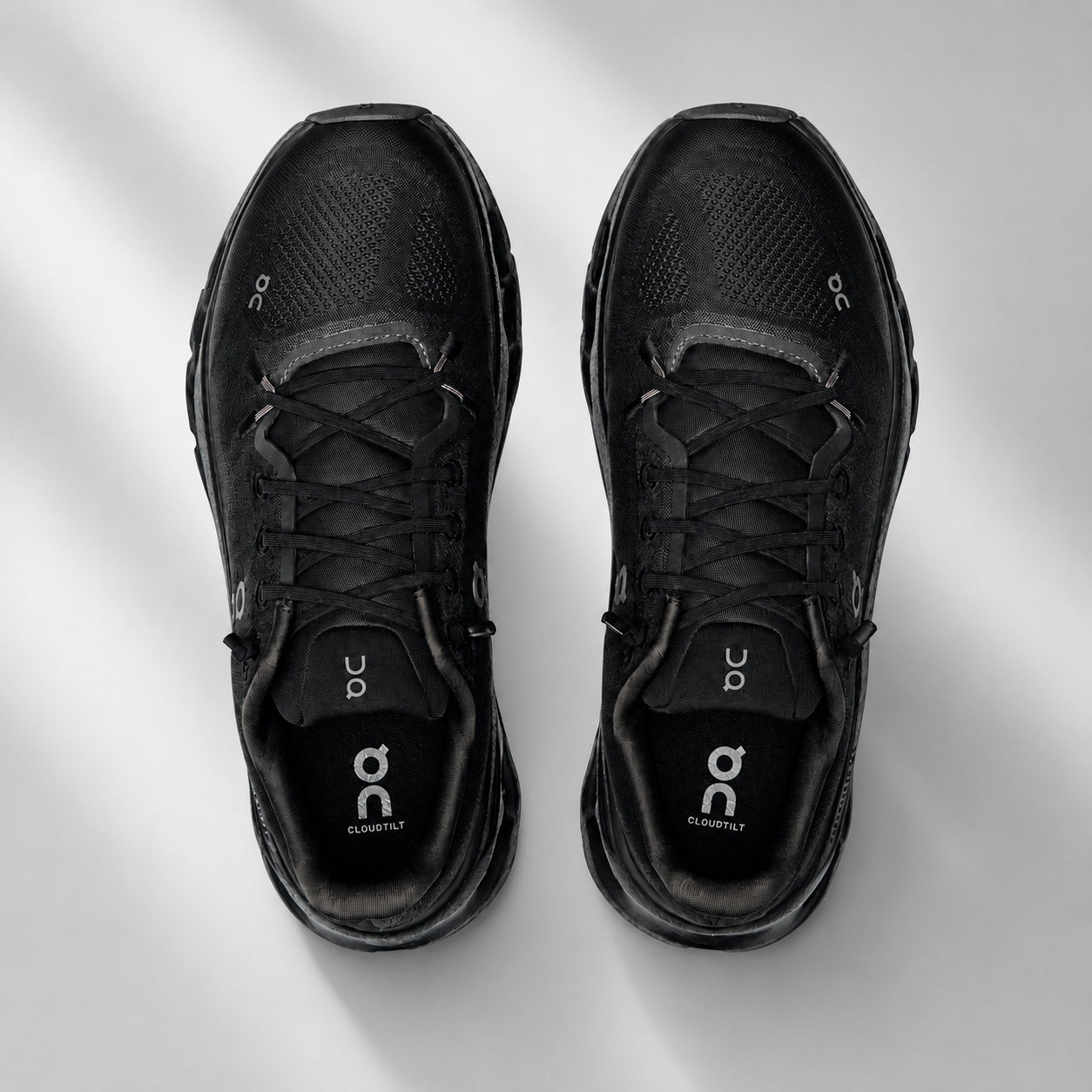 Cloudtilt Eclipse|Black