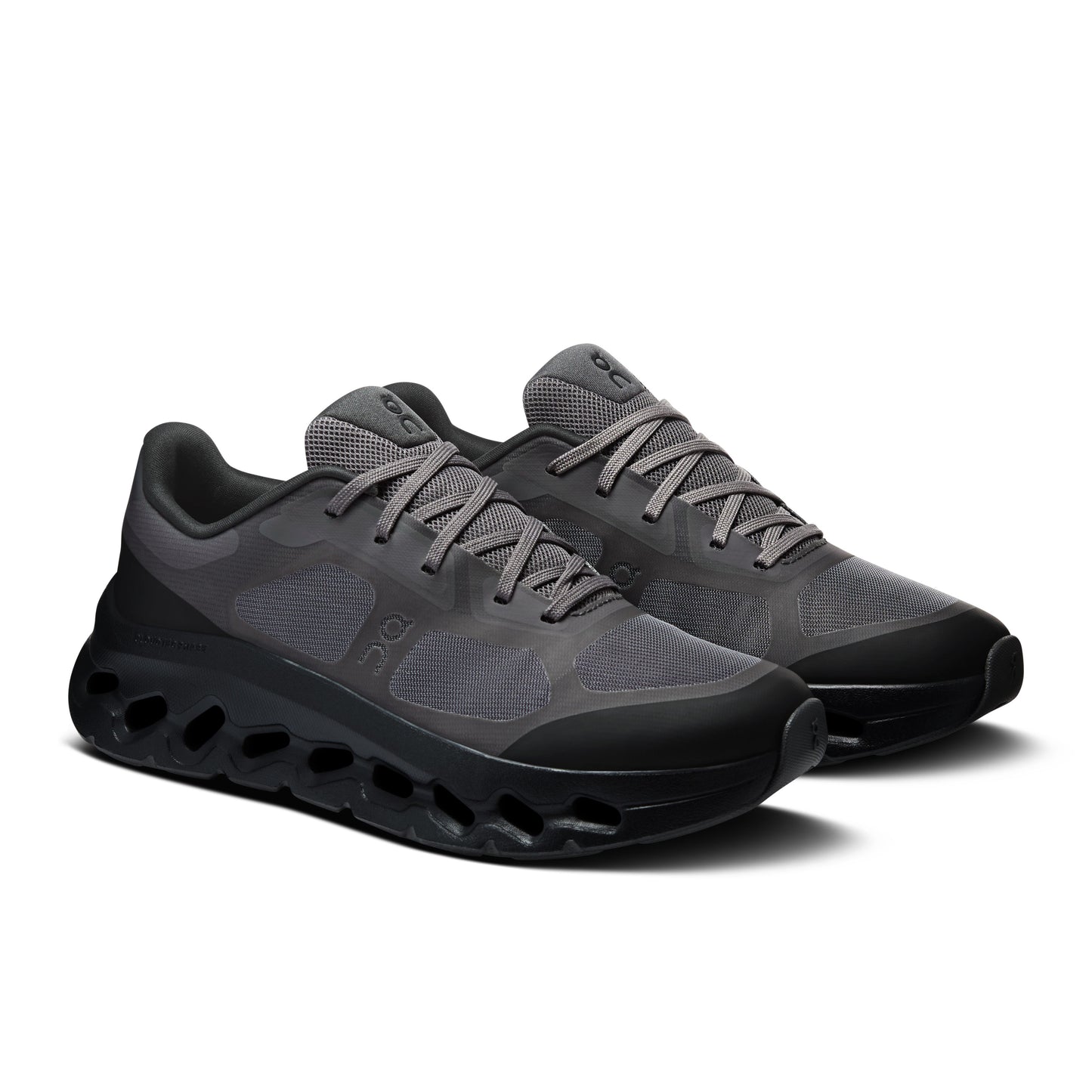 Cloudtilt Remix Black|Black